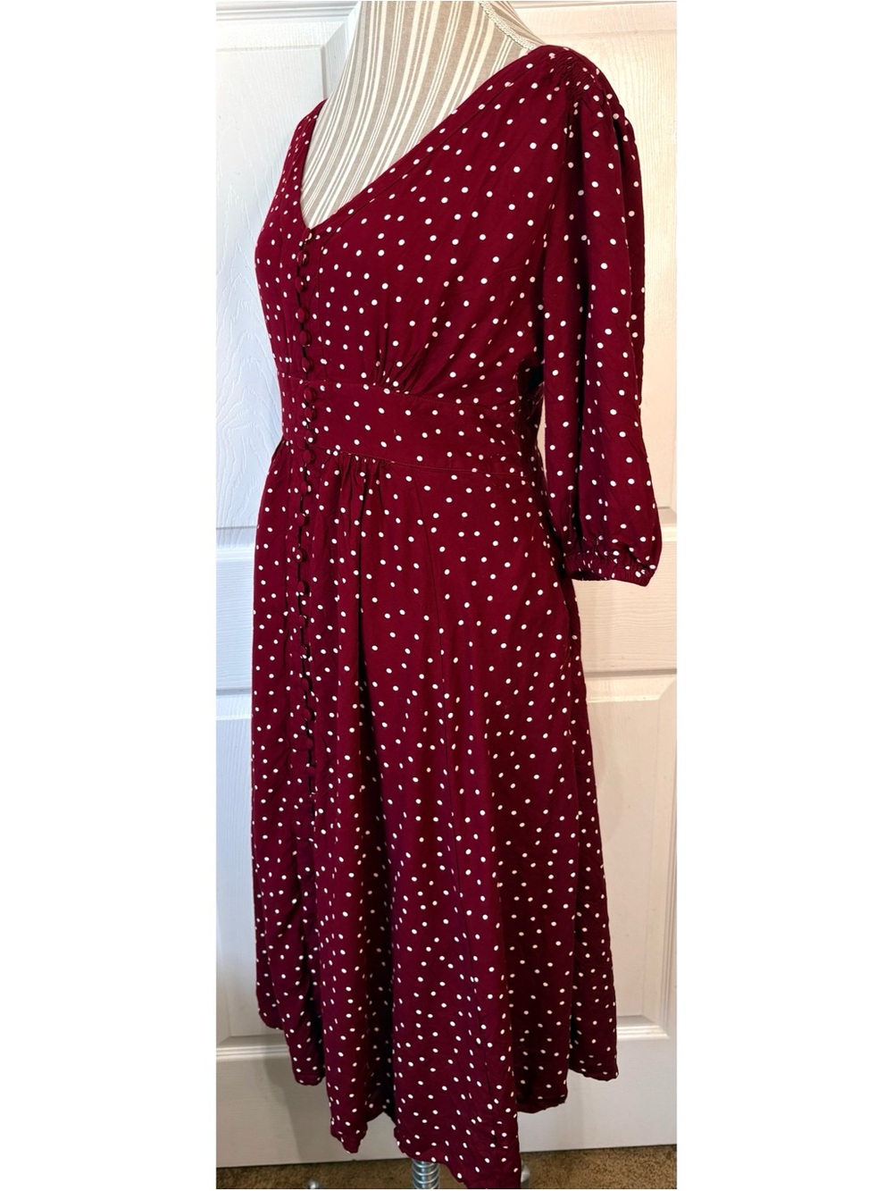 ESHAKTI Burgundy Polka Dot Button Down Midi Dress Pockets Medium - Picture 3 of 10